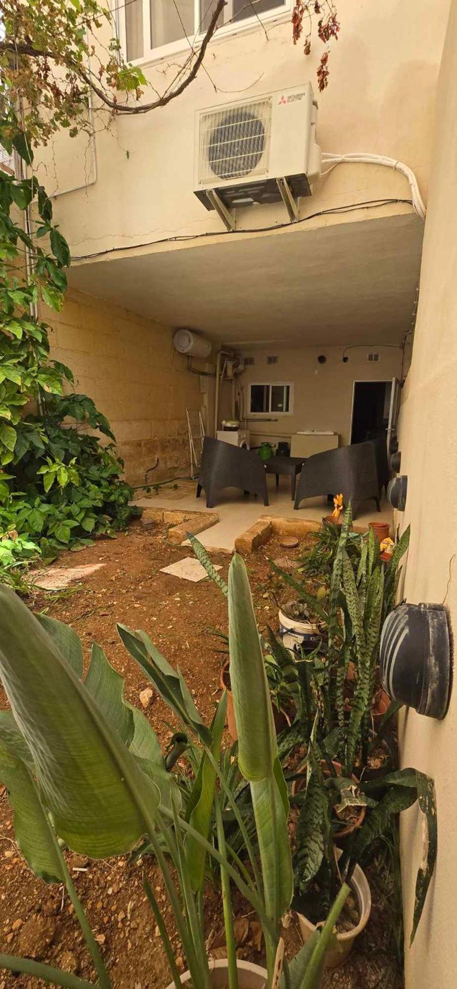 Apartment St Julian's Maltese Townhouse - Multiple Units